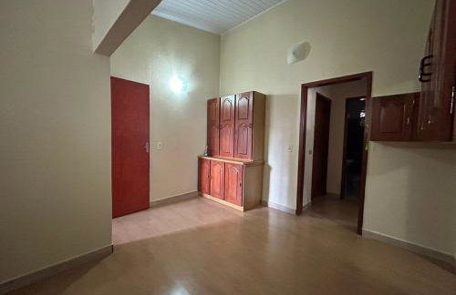 Casa ampla com 02 suítes e 01 quarto próx das Cataratas e Aeroporto - Foto 9