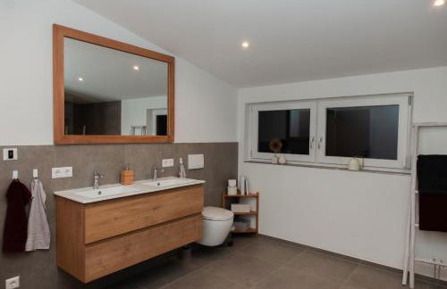 Hohenzollern Wellness Loft mit Panorama Sauna - Foto 7