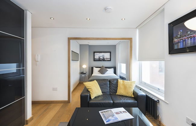 St Paul's by Excel Apartments - Photo 6