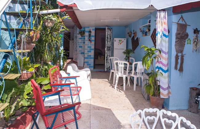 Delightful WIFI House 30m from the Beach - Foto 12