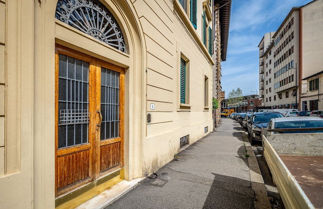 YiD elegant near tramvia - Photo 32