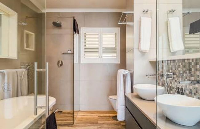 Secure Holiday Apartment w Private Pool Calico - Photo 30