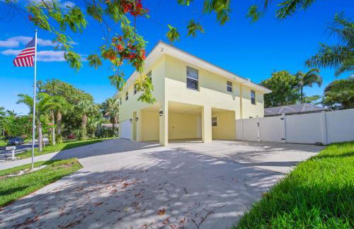 Jensen Beach pool home w/ Guest Suite - Photo 31