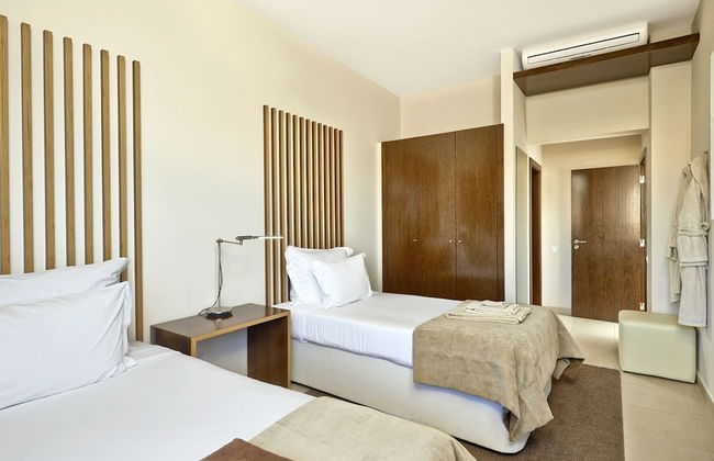 Salgados Beach Villas - Photo 5