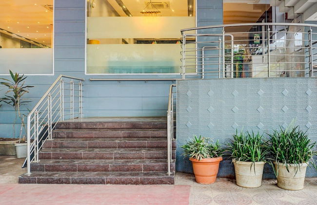 Townhouse Bombay Exhibition Centre Goregaon - Photo 5