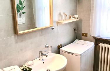 IULI LAKE HOME Tra lago e montagna - Foto 19