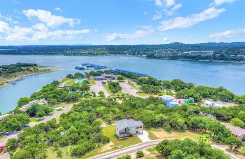 Luxury Lakeview Home w/ Pool & Beach Access! - Not Active - Foto 49