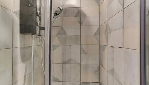 GuestReady - Cozy Corner near Shoreditch - Foto 5, Shower