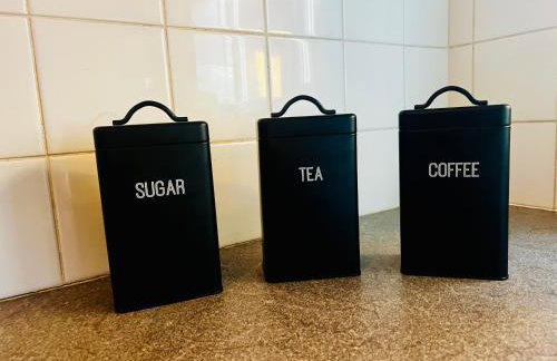 Chic 2BR escape near Luton Airport&Train Stn, Whipsnade zoo, Contractors - Foto 19