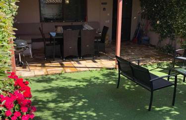 TwinStars apartment with courtyard and view - Foto 31