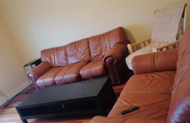 Beautiful home with your own entrance in Sandy - Foto 20