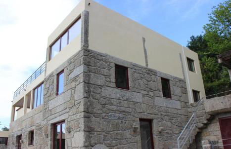 Charming Villa with Pool and Jacuzzi - Terras de Bouro - Foto 44