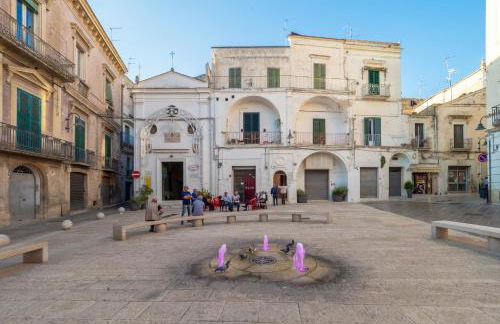 Da noi. Nella città dell'acqua e della pietra. - Foto 10