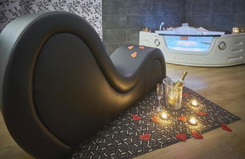 Riverside Rustic Retreat - Foto 2