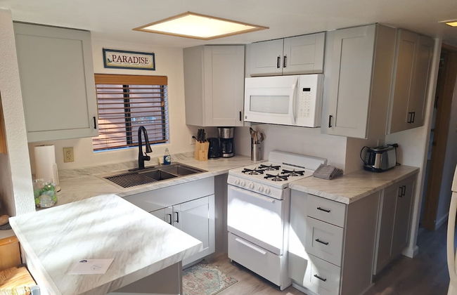 Oceanview Cabin 19 Jacuzzi Large Deck w Seating - Foto 41