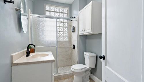 Spacious Homey Stay with Games, Gym, Near Downtown - Foto 3