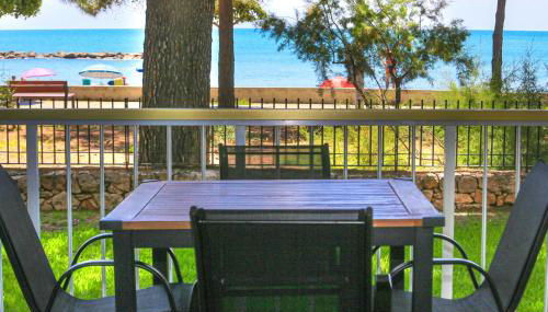 LITORAL COSTA DORADA - MIRAMAR Only families - Photo 2