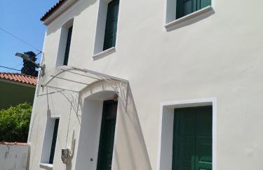 Apollon Heritage House - Photo 3