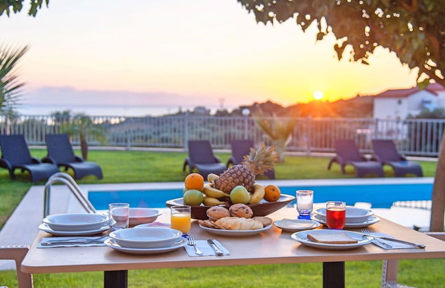 3 Villas Next to Each Other with Pool & Sea View - Foto 21