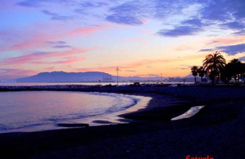 APT 5 - Apartamento en la playa de El Palo - Photo 3