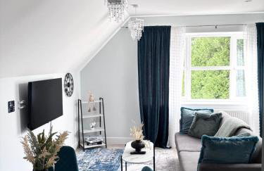 Castle-View Apartment & Free Parking on Site - Foto 1