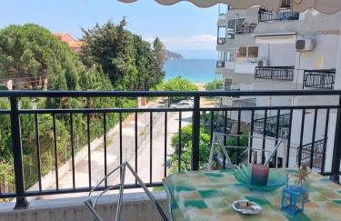 Luminosa Seaview Apartment - Photo 1