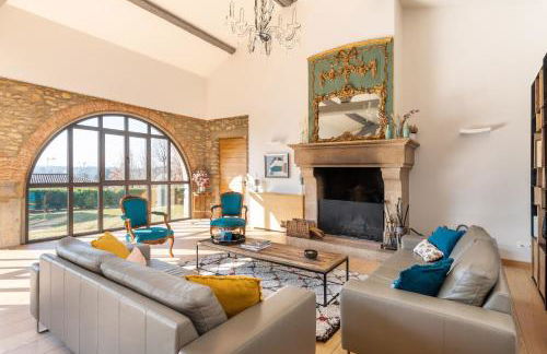 Les Voutes - Beautiful property with swimming pool - Photo 2