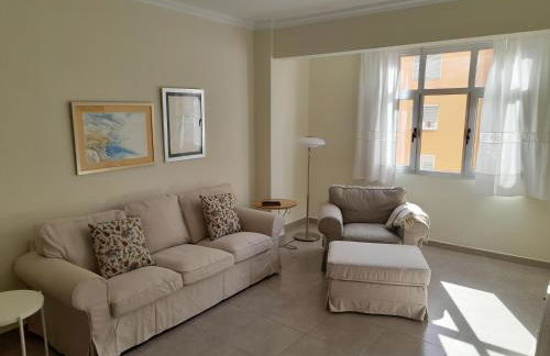 El Electron Parking Gratuito - Foto 2