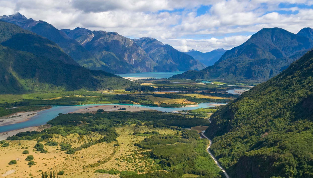 Cochamó & Termas del Sol Day Trip - Foto 2