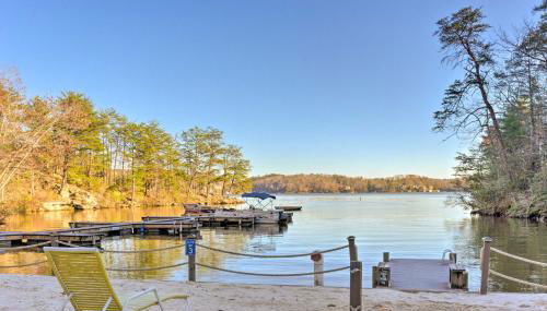 Lake Lure Log Cabin with Grill, Near Hiking! - Foto 3