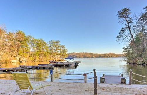 Lake Lure Log Cabin with Grill, Near Hiking! - Foto 3