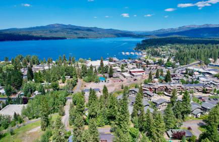 Grandmas Hideaway - walk to downtown, private hot tub, pet friendly with patio - Foto 34