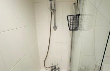#12 Stylish Canalside Loft with Parking - Foto 41
