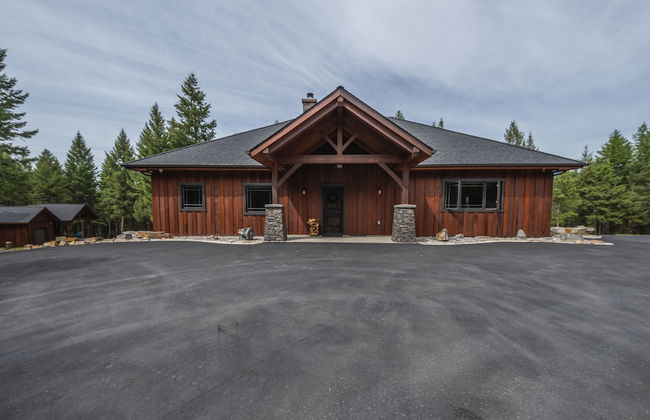 Chateau Fortine Retreat for 6! - Photo 63