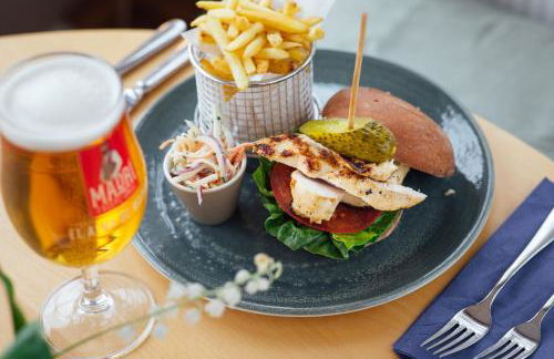 Trefloyne Manor - Photo 13