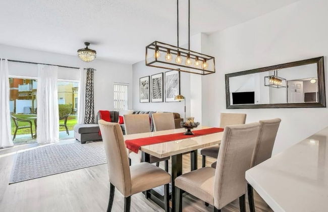 Central to all the fun Disney - Foto 26