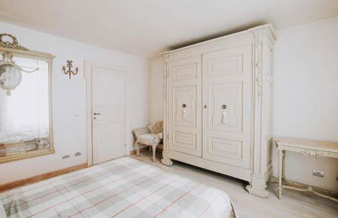 Nice Apartment In Santo Stefano Belbo - Photo 21