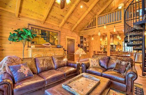 Luxury Mountain Cabin with Furnished Deck and Views! - Foto 6