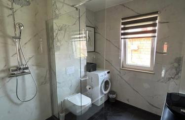 Daphne Luxe Retreat -Sea View-King size bed- - Foto 46