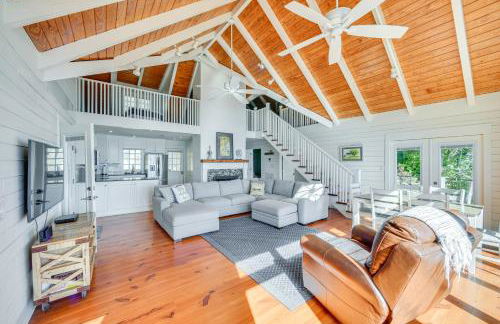 Dock and Panoramic Views Guntersville Lake Retreat! - Foto 4