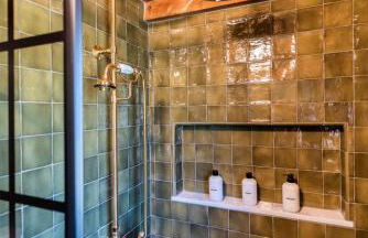 New! Designer 3BR Cabin Walk to Pond Mtn Views - Foto 26