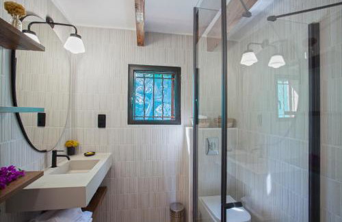 Villa bodri, maison en pierre avec vue mer et piscine chauffée - Foto 7