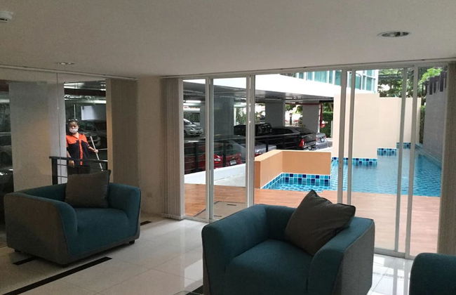 Chateau In Town By Renvio - Photo 1