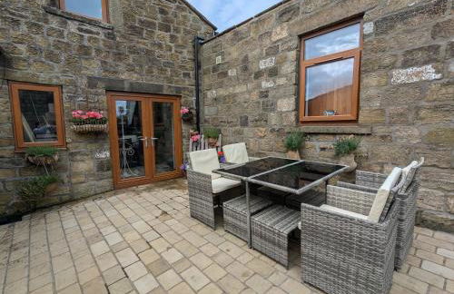 Cozy Cottage Close to Haworth Sleeps 2 With Garden - Foto 1