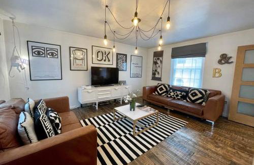 Gorgeous 2 bedroom apartment edge of Cabot Circus - Foto 5