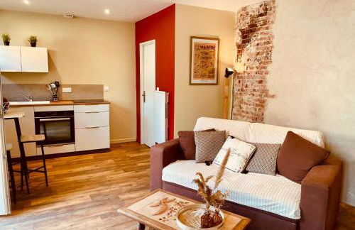 Le Cocon Forézien - Emplacement idéal & Charme irrésistible - Foto 9