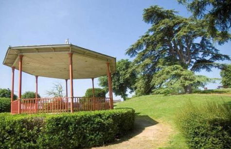 Number 22 - Le Dorat - Apartment 3 with garden & free parking - Foto 29