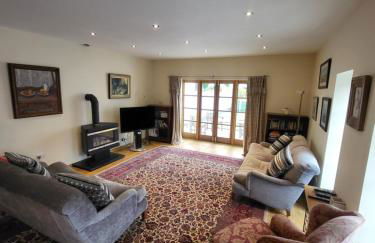 The Coach House - Photo 15