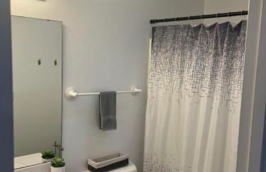 3 Bed 3 Bath Townhome - Foto 27