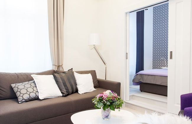 Tesla Boutique Apartments & Rooms - Photo 48